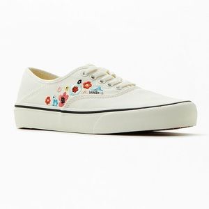 VANS GROOVY FLORAL AUTHENTIC VR3 SF SHOE